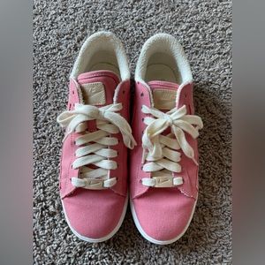 Nike natural dye collection